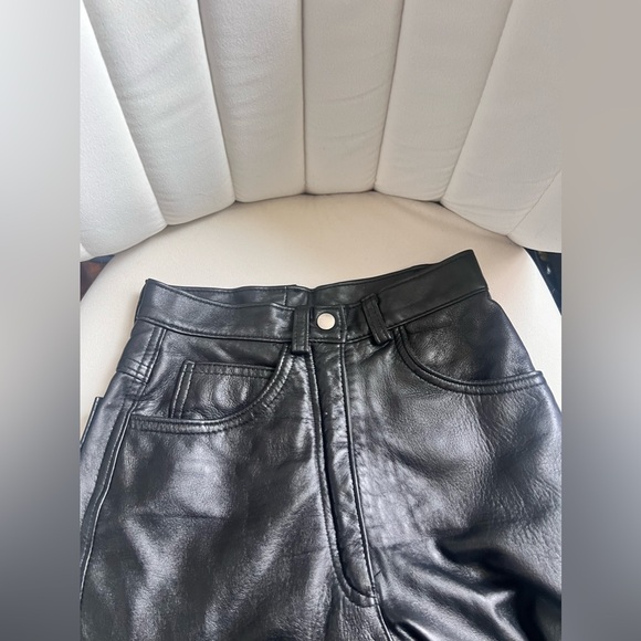 Vintage High-Waisted Pleather Pants - Picture 2 of 4